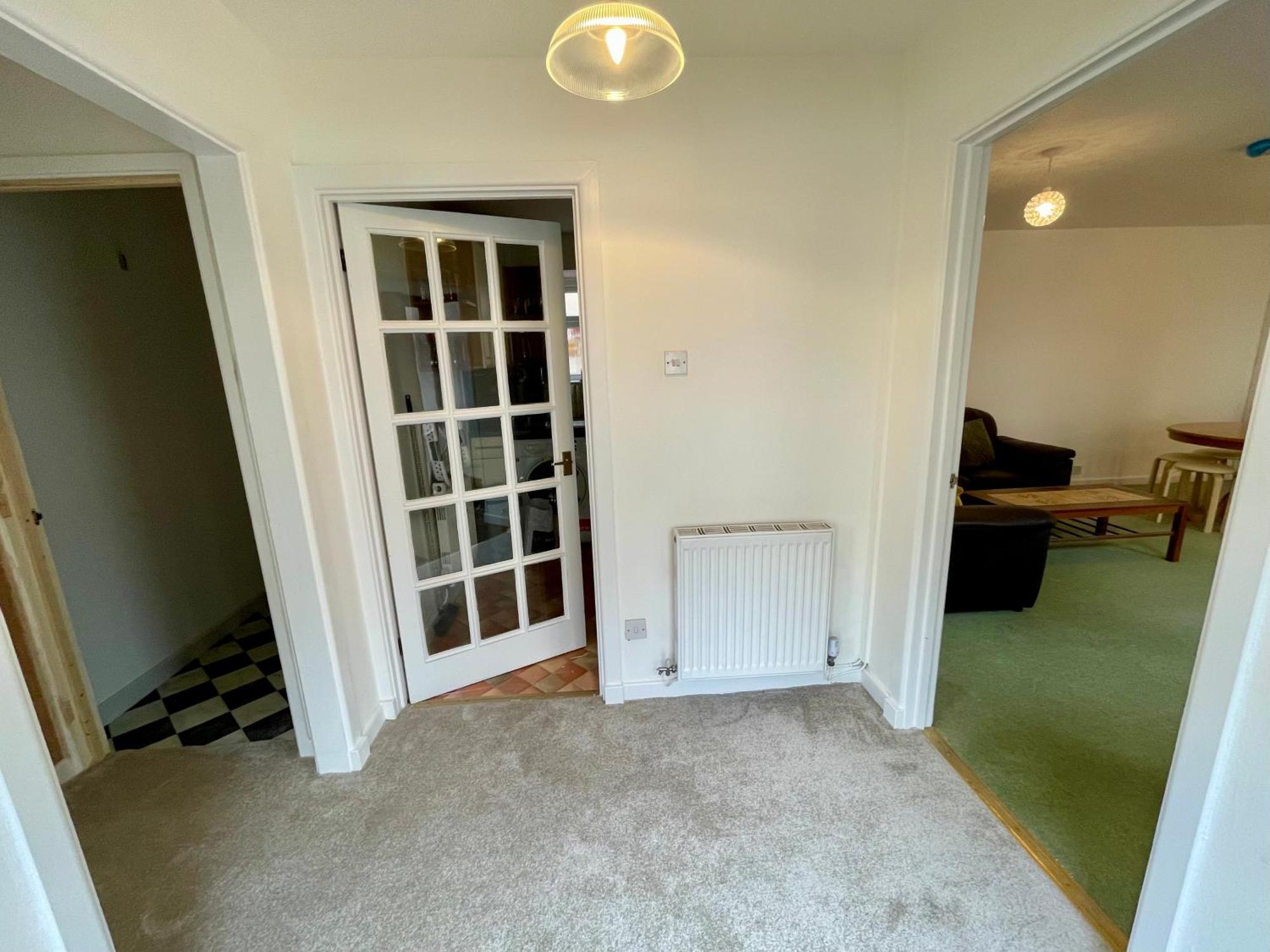 Vernon Place Town Centre, Vernon Cottage 3-Bed With Parking, 1A Vernon Court 2-Bed With Parking, 1B Studio No Parking, Off The High Street Next To Sandford Park كيلتنهام المظهر الخارجي الصورة